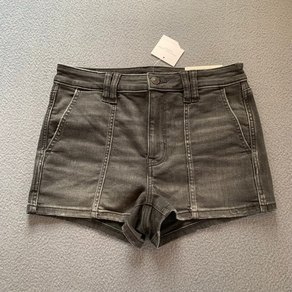 NWT American Eagle Super High Rise Shortie Shorts Size 6 Black Stretch Denim 28W
